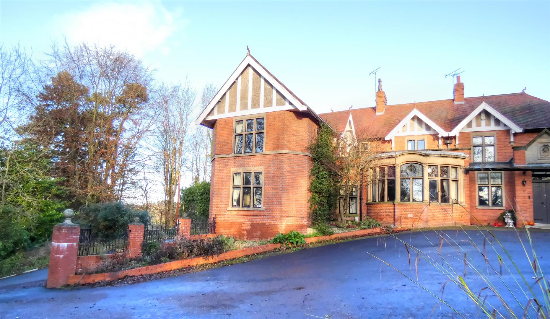 Property Newminster Abbey House, Morpeth Apartment Rickard Chartered Surveyors & Estate Agents